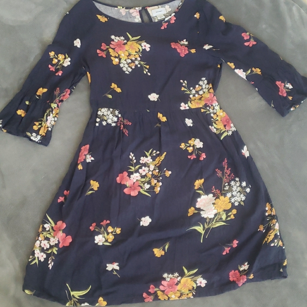 Old Navy Girls Dress NWOT